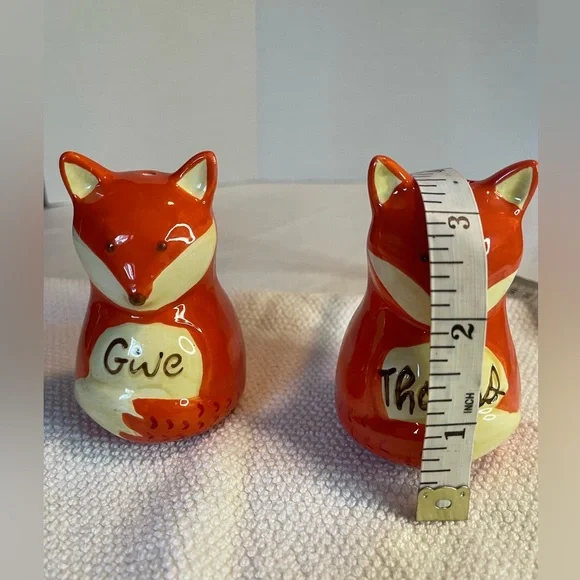 Salt and Pepper Shakers. Essential Home, Fox Give Thanks. New in box. - Picture 8 of 15